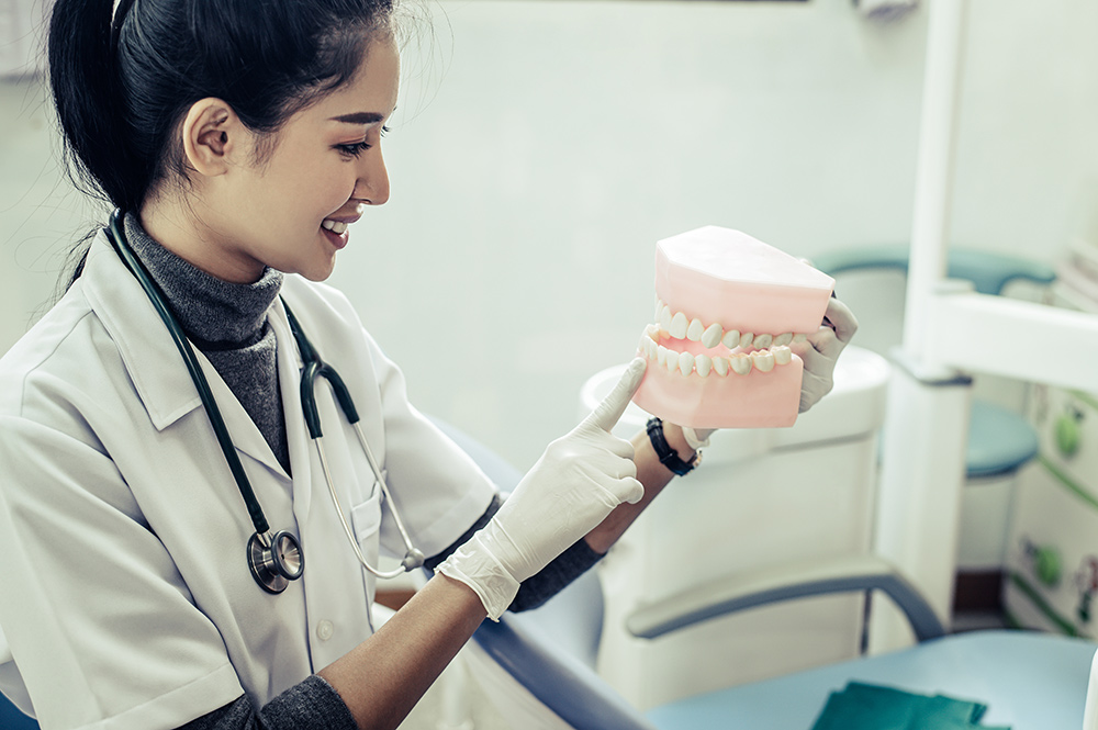 Dental Clear Braces in Thane Majiwada Mumbai